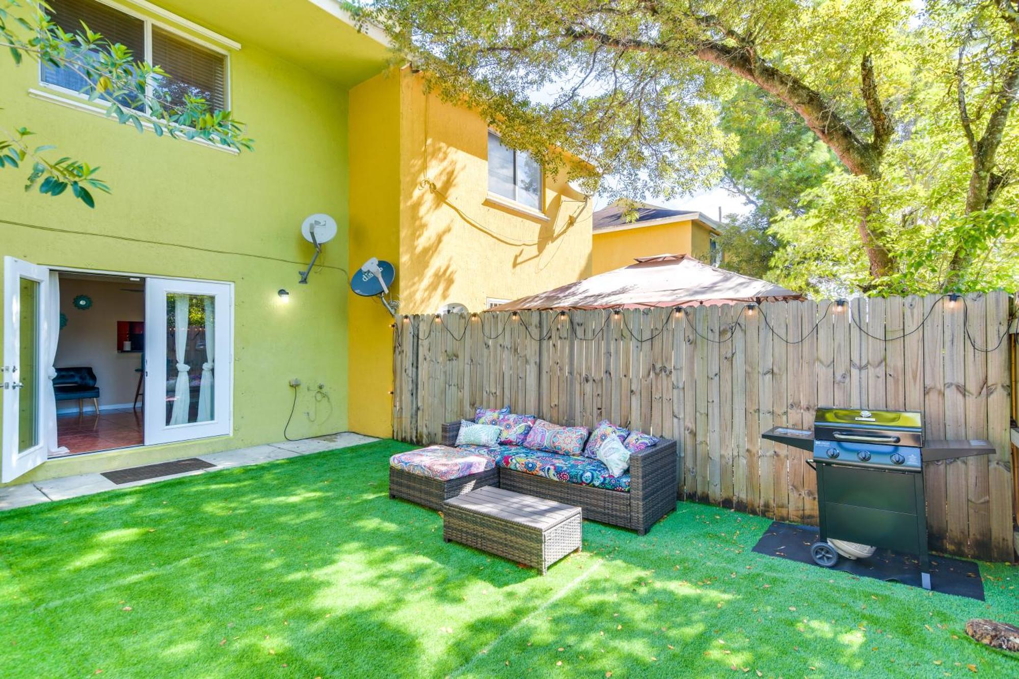Opa-Locka Townhome, 15 Mi To Miami Beach! Exterior foto